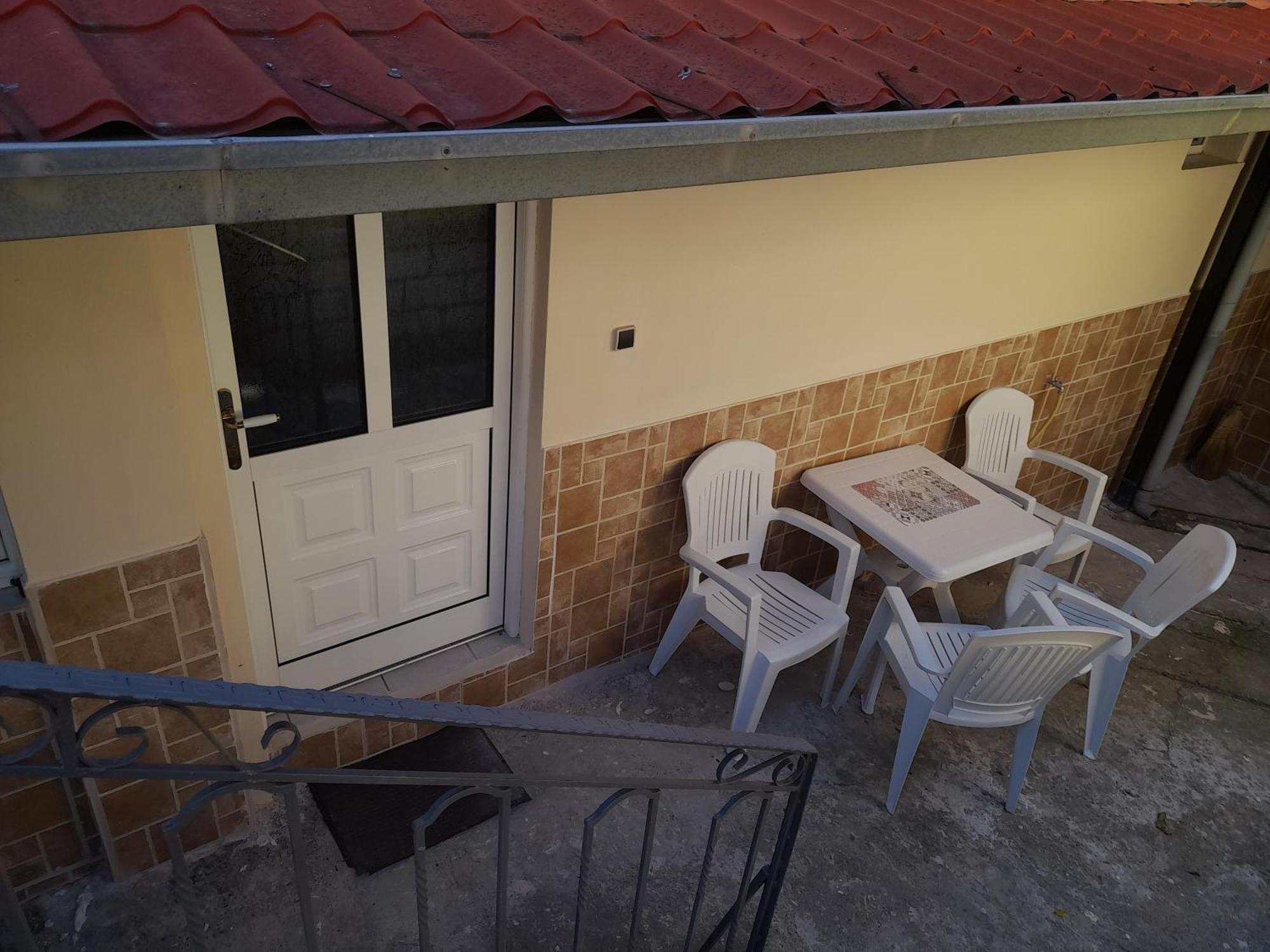 Antonioy Apartment Kalampaka Екстериор снимка